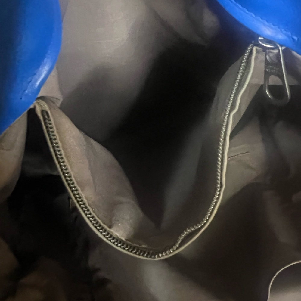 Bottega Veneta Ebano Intrecciato Nappa Leather Tote Bag in Blue - Picture 10 of 16